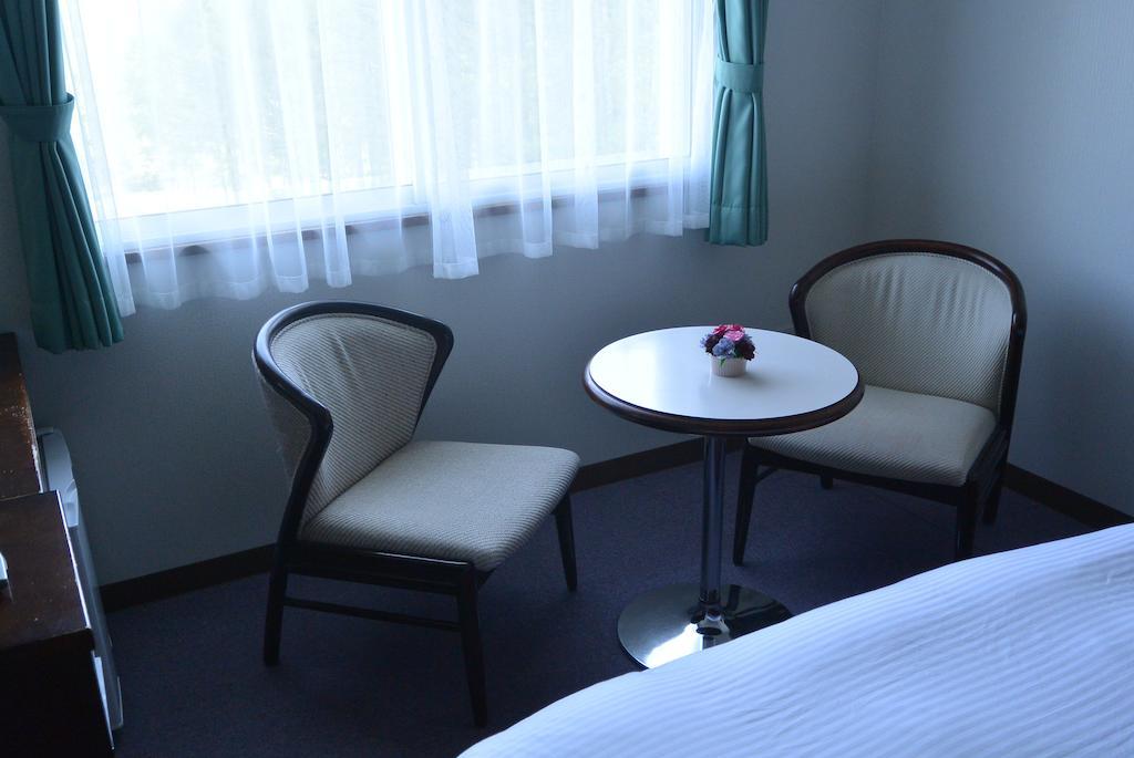 ไฮแลนด์ ฟุระโนะ Hotel ภายนอก รูปภาพ