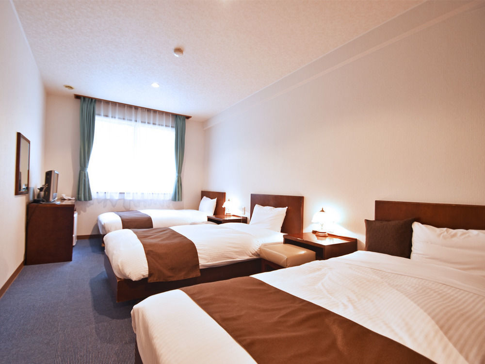 ไฮแลนด์ ฟุระโนะ Hotel ภายนอก รูปภาพ